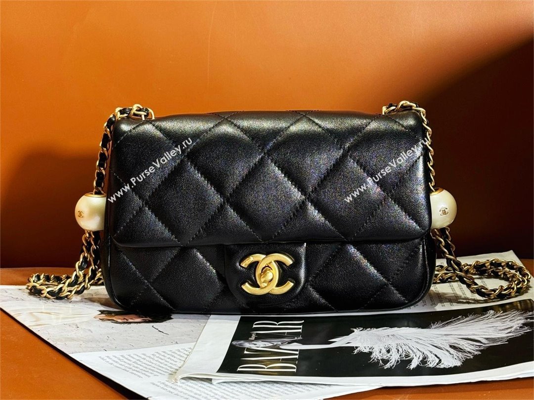 chanel Pearly Lambskin, Imitation Pearls Gold-Tone Metal Small Flap Bag AS4861 black 2024 (JIYUAN-240403-01)