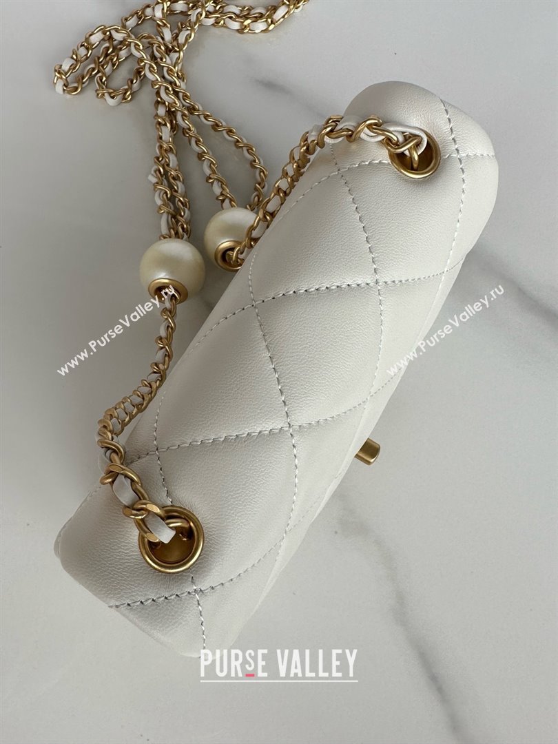 chanel Pearly Lambskin, Imitation Pearls Gold-Tone Metal MINI Flap Bag white AS4868 2024 (JIYUAN-240403-05)