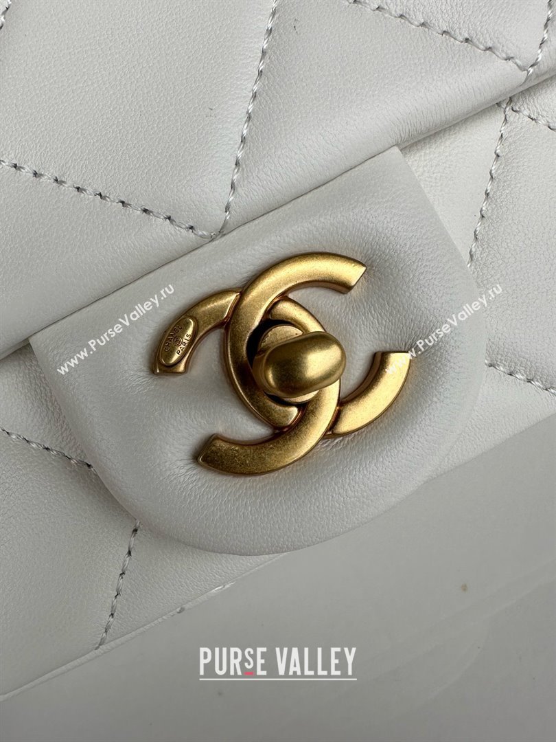 chanel Pearly Lambskin, Imitation Pearls Gold-Tone Metal MINI Flap Bag white AS4868 2024 (JIYUAN-240403-05)