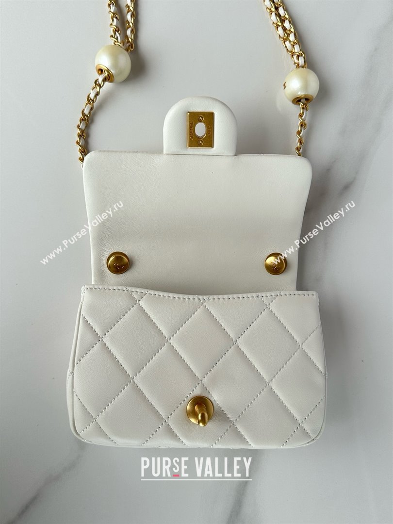 chanel Pearly Lambskin, Imitation Pearls Gold-Tone Metal MINI Flap Bag white AS4868 2024 (JIYUAN-240403-05)