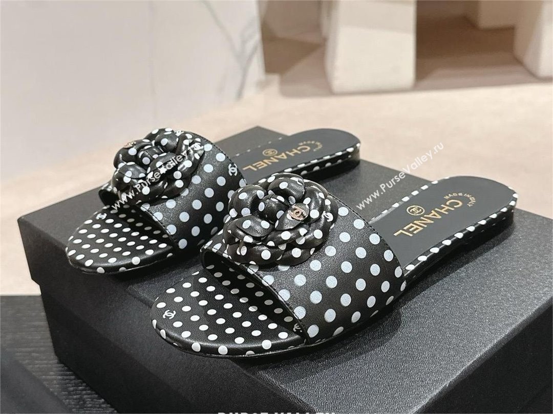 Chanel dots leather mules with Camellia black 2024 (modeng-240426-04)