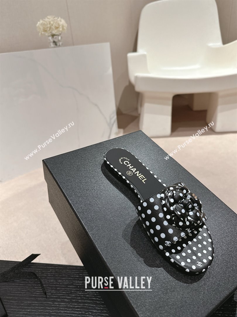 Chanel dots leather mules with Camellia black 2024 (modeng-240426-04)