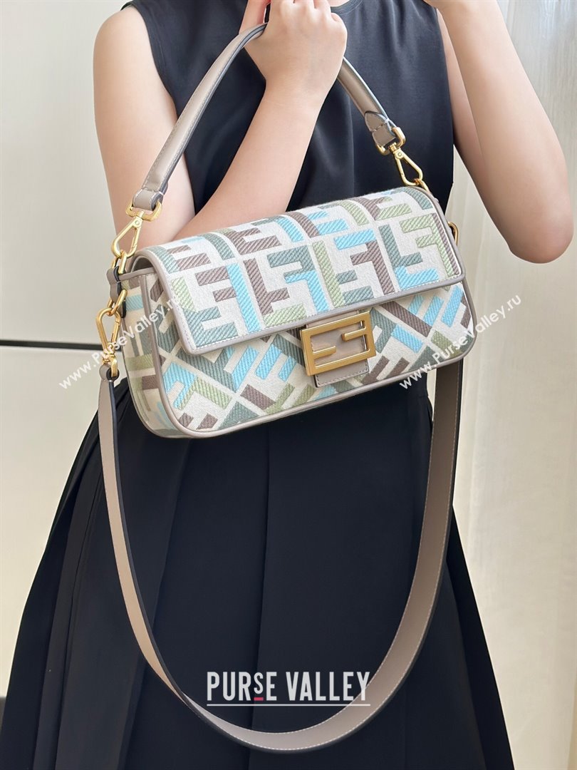 Fendi Baguette Medium Bag in Canvas with FF embroidery Green/Blue/Multicolor 2025 0159M 0930 (CL-250930019)