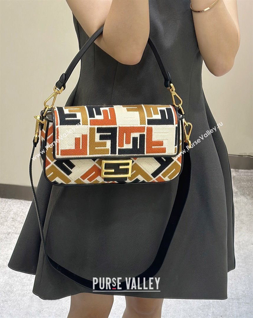 Fendi Baguette Medium Bag in Canvas with FF embroidery Black/Multicolor 2025 0159M (CL-250522018)