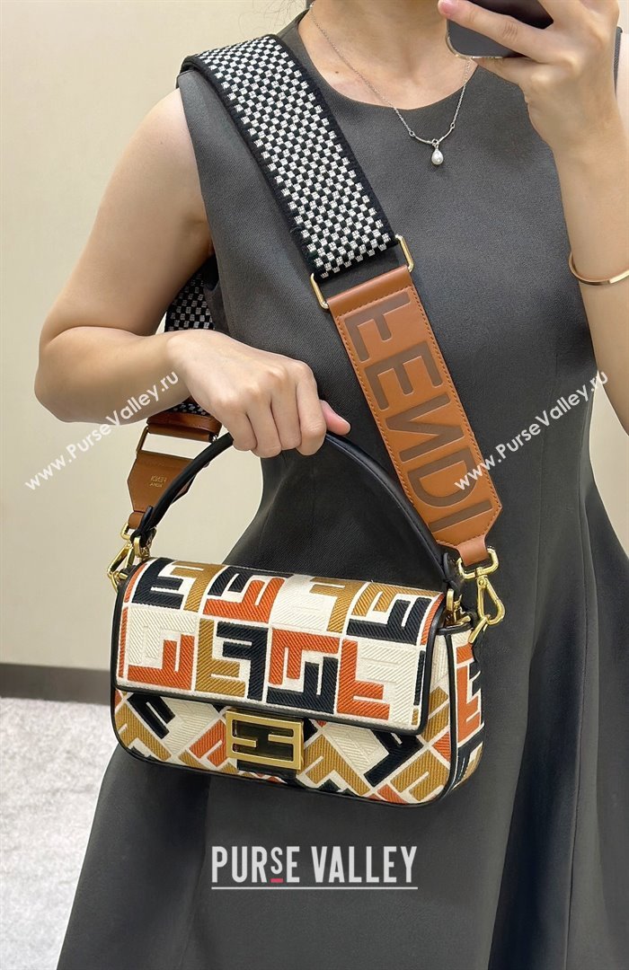 Fendi Baguette Medium Bag in Canvas with FF embroidery Black/Multicolor 2025 0159M (CL-250522018)