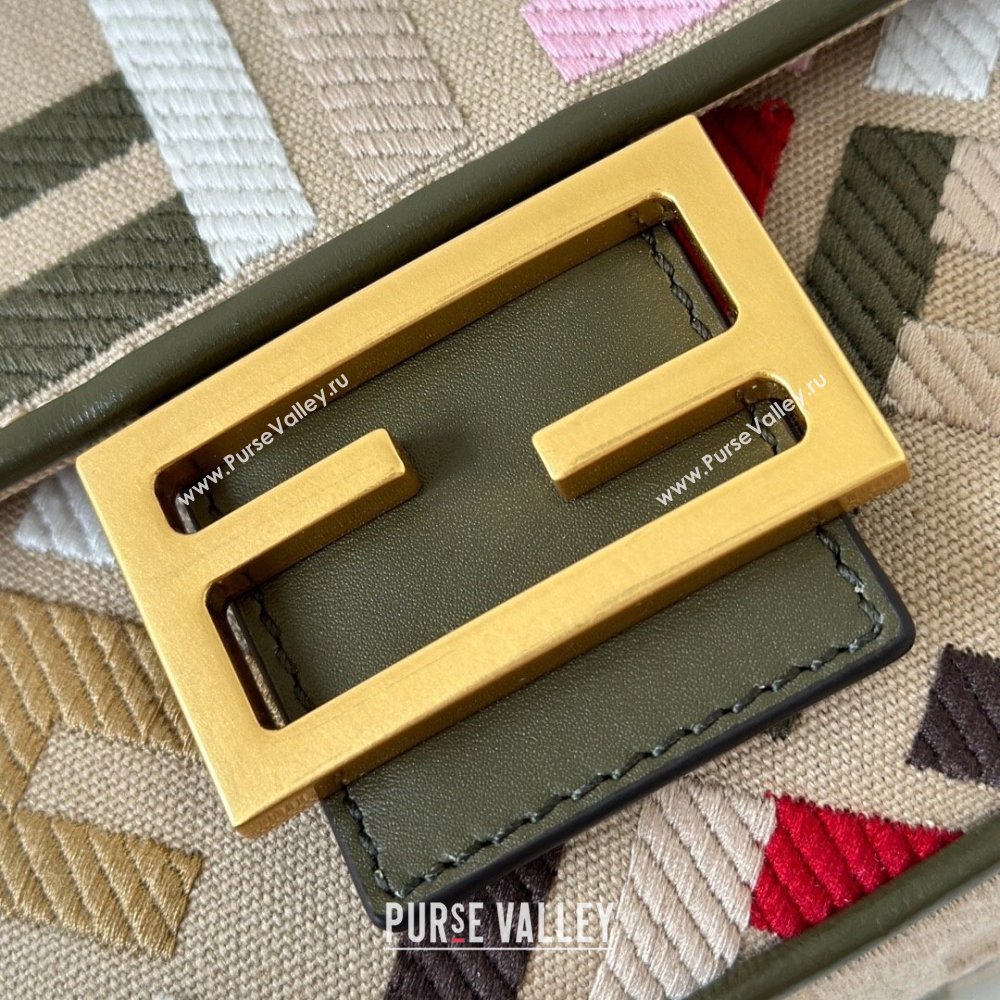 Fendi Baguette Medium Bag in Canvas with FF embroidery Beige/Multicolor 2025 0159M (CL-250522017)