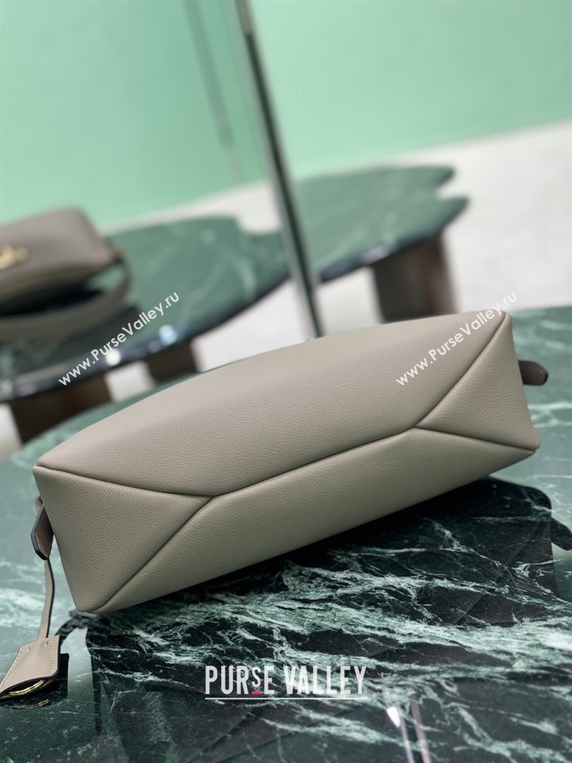 Prada Aimee medium leather shoulder bag Grey 2025 1BC229 (YZ-250808109)