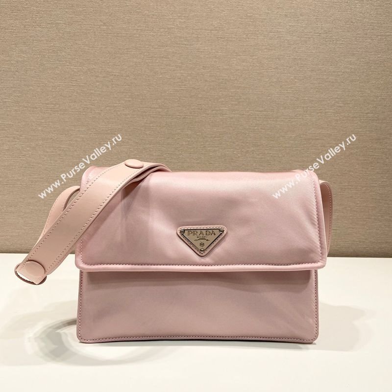 Prada Traveller small padded Re-Nylon shoulder bag Light Pink 2025 1BD313 (YZ-250927053)