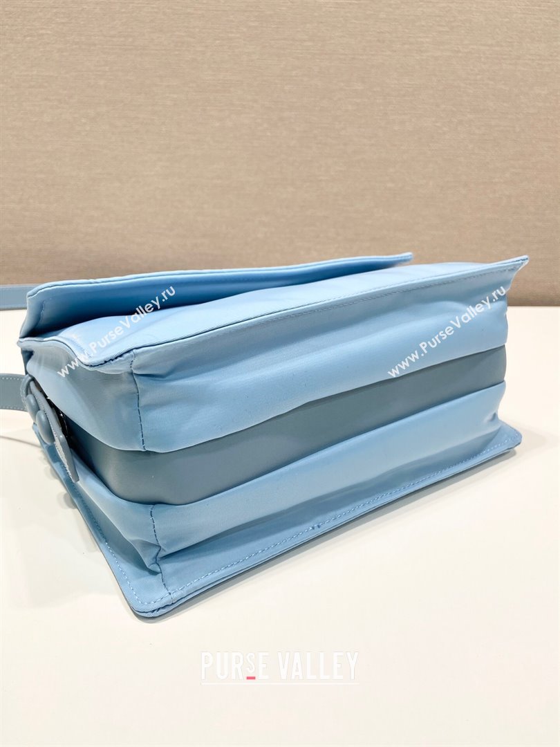 Prada Traveller small padded Re-Nylon shoulder bag Light Blue 2025 1BD313 (YZ-250927054)