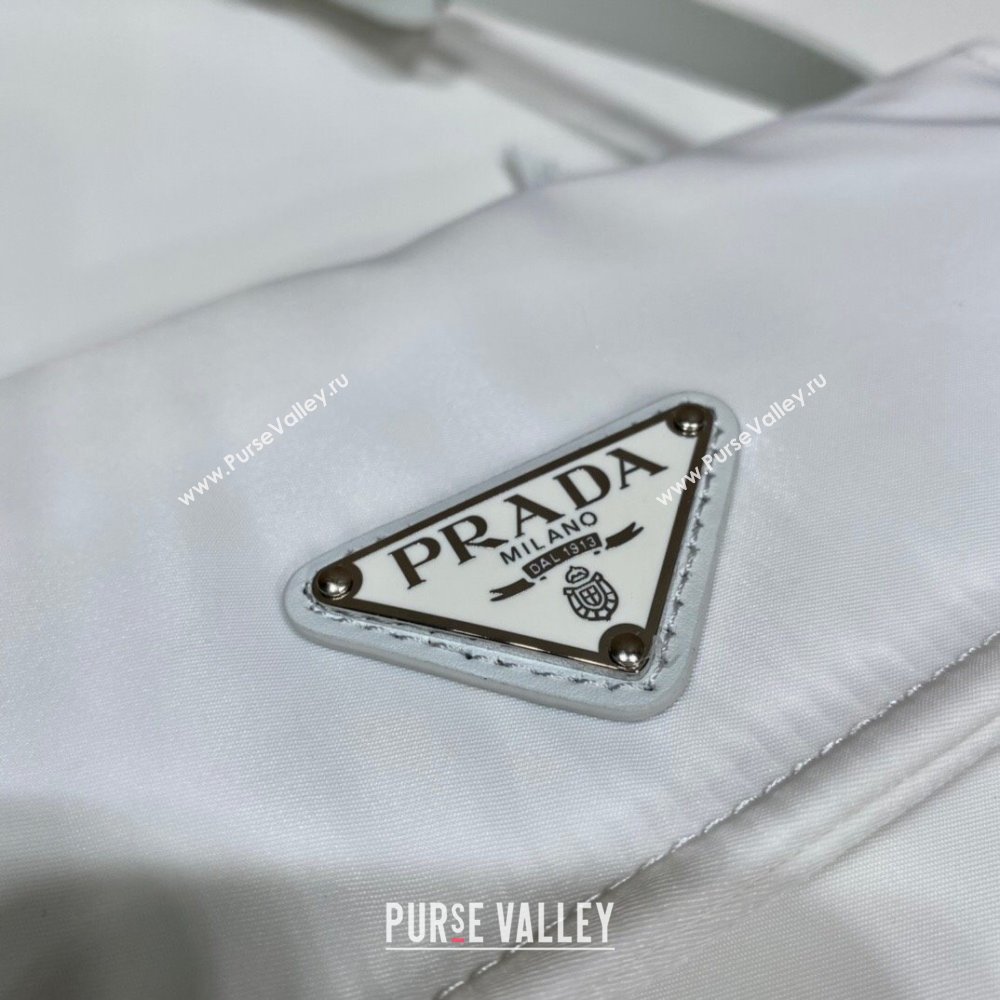Prada Traveller small padded Re-Nylon shoulder bag White 2025 1BD313 (YZ-250927055)