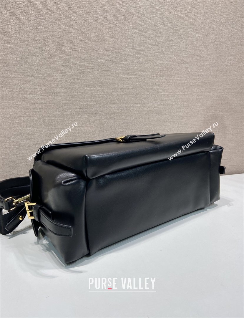 Prada Explore large nappa leather shoulder bag with flap Black 2026 1BD391 (YZ-260410087)