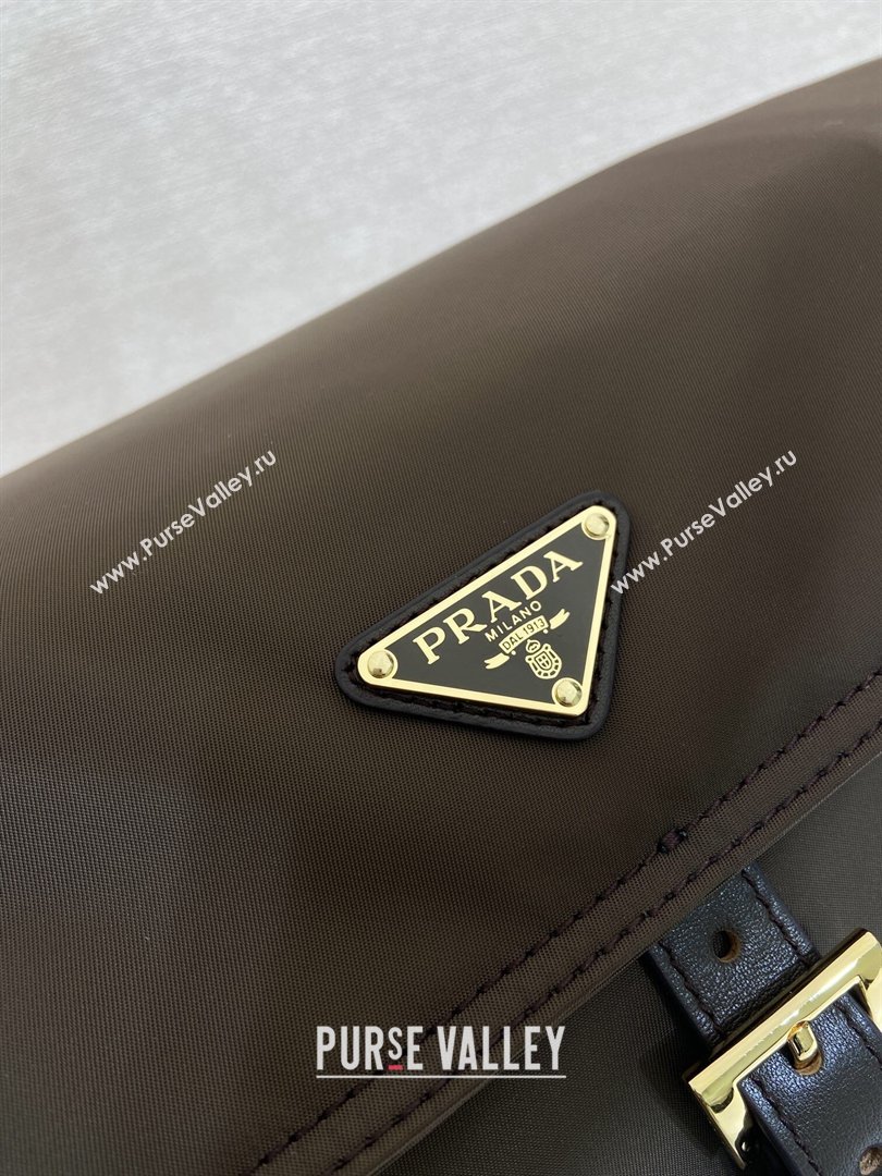 Prada Explore large Re-Nylon shoulder bag with flap Sienna Brown 2026 1BD391 (YZ-260410088)