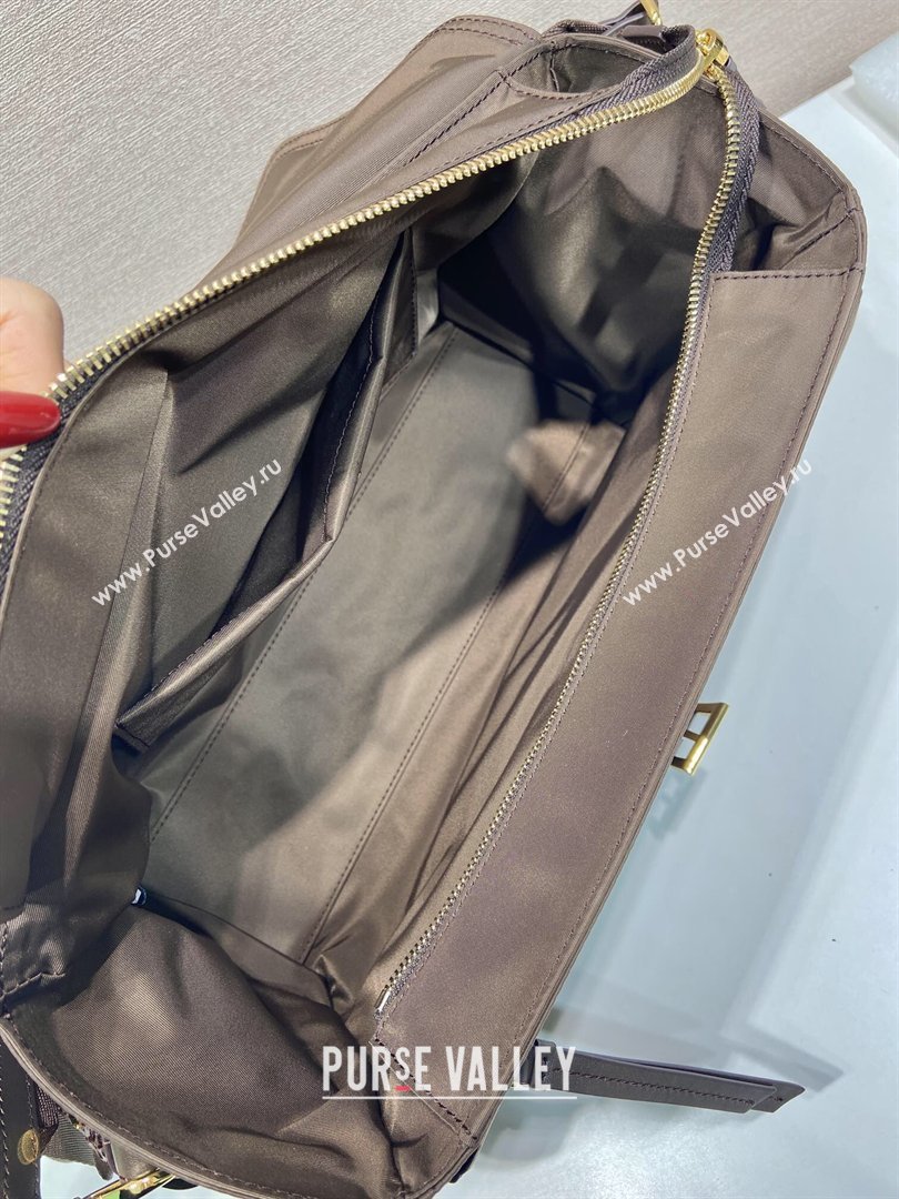 Prada Explore large Re-Nylon shoulder bag with flap Sienna Brown 2026 1BD391 (YZ-260410088)