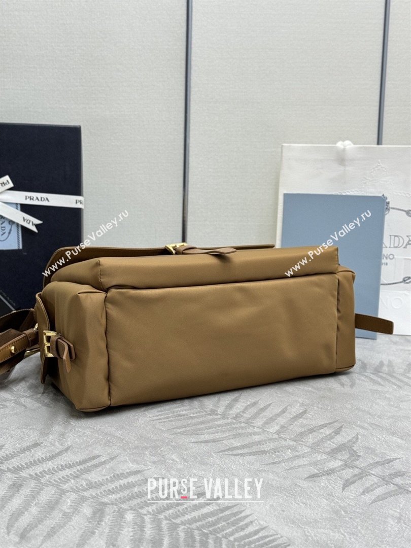 Prada Explore large Re-Nylon shoulder bag with flap Cork 2026 1BD391 (YZ-260410085)