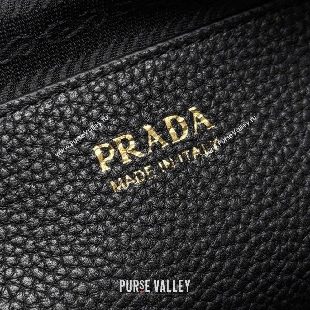 Prada Small leather shoulder bag 1BH082 Black 2025 (YZ-250521004)