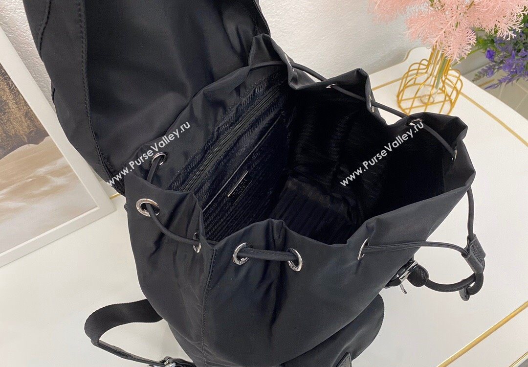 Prada Nylon Backpack Bag Black/Silver 2025 BZ2811 (nana-251121100)