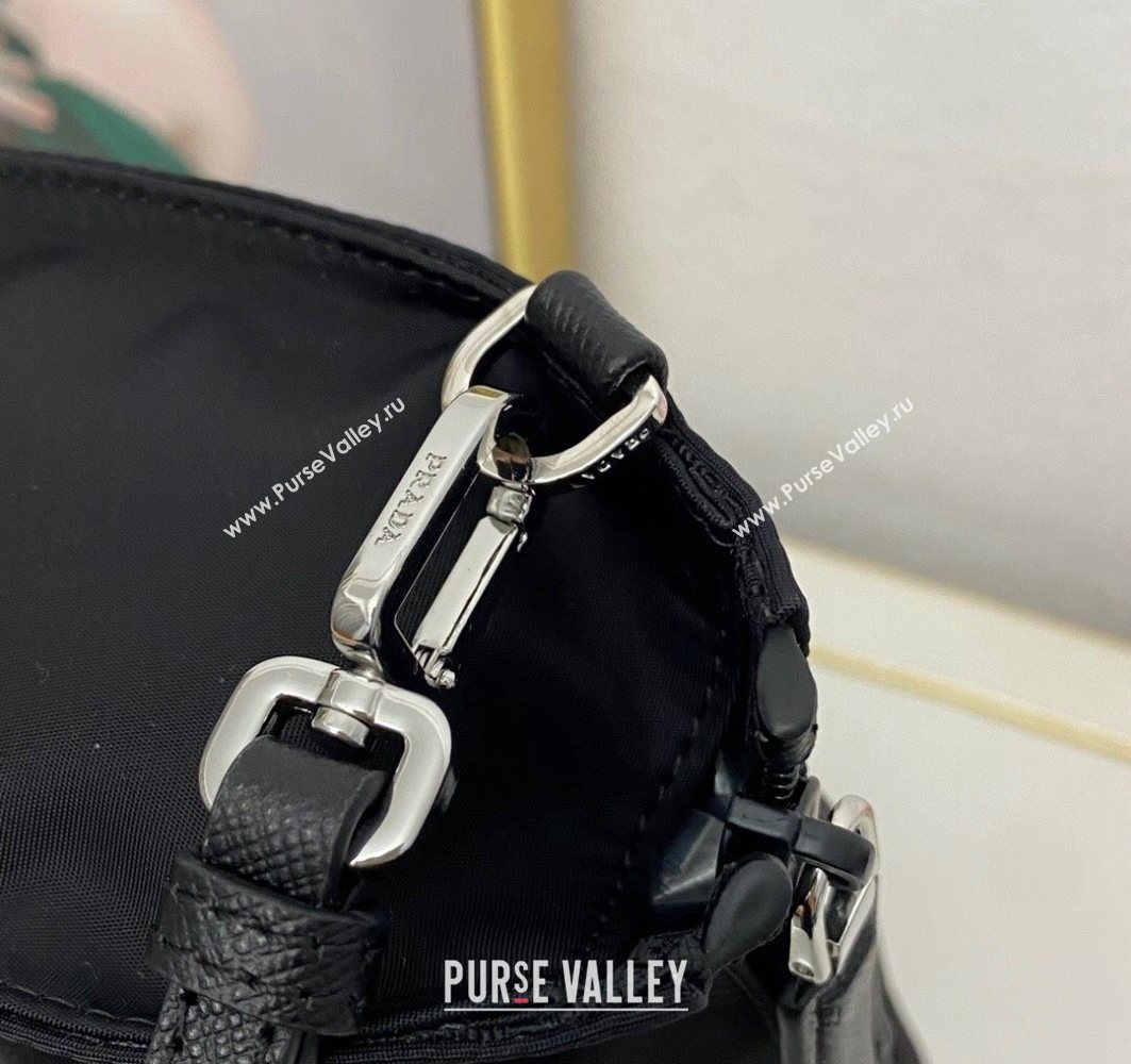 Prada Re-Nylon and Saffiano Leather Necessaire Toiletry Clutch 2NE789 Black 2025 (nana-251121095)