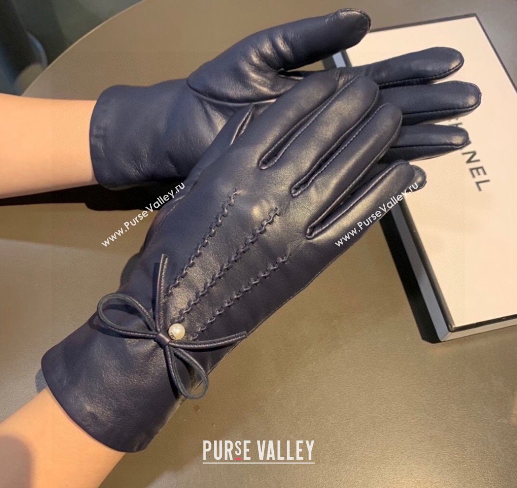 Chanel Lambskin and Cashmere Gloves with Pearl Bow Navy Blue 2023 0906 (XMN-230906043)