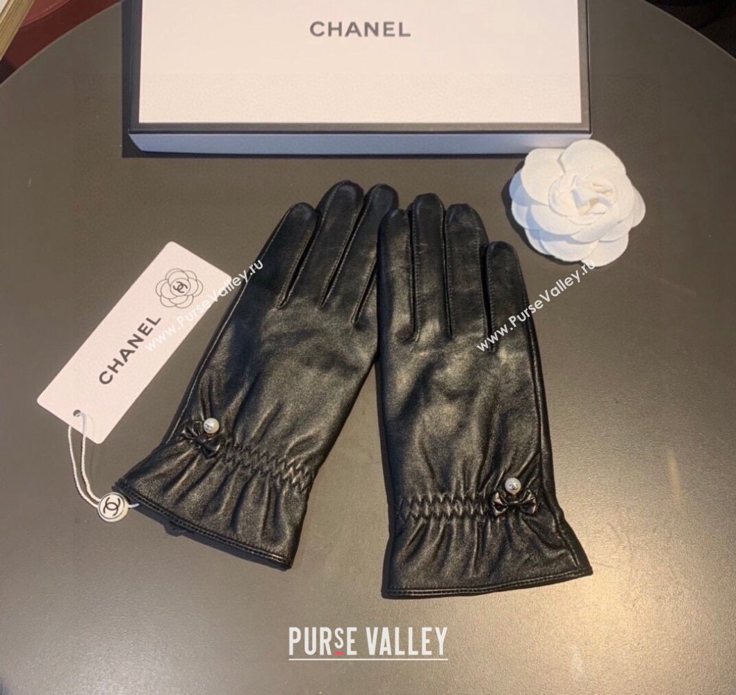 Chanel Lambskin and Cashmere Gloves with Pearl Black 2023 0906 (XMN-230906044)