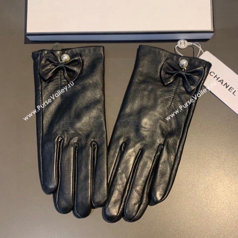 Chanel Lambskin and Cashmere Gloves with Bow Pearl Bow 2023 0906 (XMN-230906046)