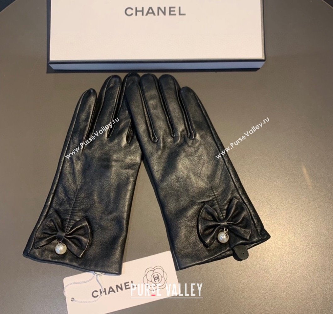 Chanel Lambskin and Cashmere Gloves with Bow Pearl Bow 2023 0906 (XMN-230906046)