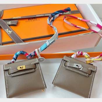 Hermes Calfskin Kelly Pouch Bag Charm Elephant Grey/White Stitch 2023 H08151 (HY-230906047)