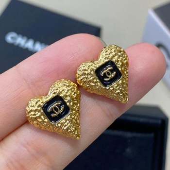 Chanel Heart Stud Earrings Black 2023 1019 (YF-231019002)