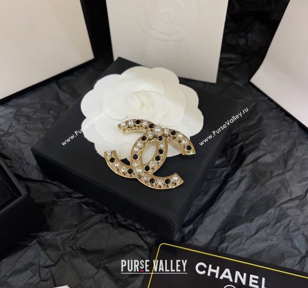 Chanel CC Brooch with Pearls Gold 2023 1109 (YF-231109023)