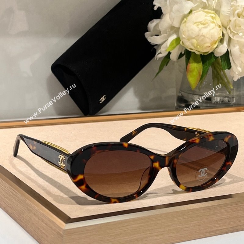 Chanel Oval Sunglasses with Chain 2023 CH5515 1 (A-231122024)