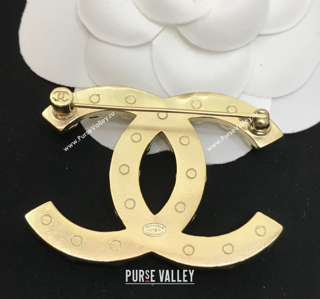 Chanel Pearls CC Brooch Gold 2023 1222 (YF-231222139)