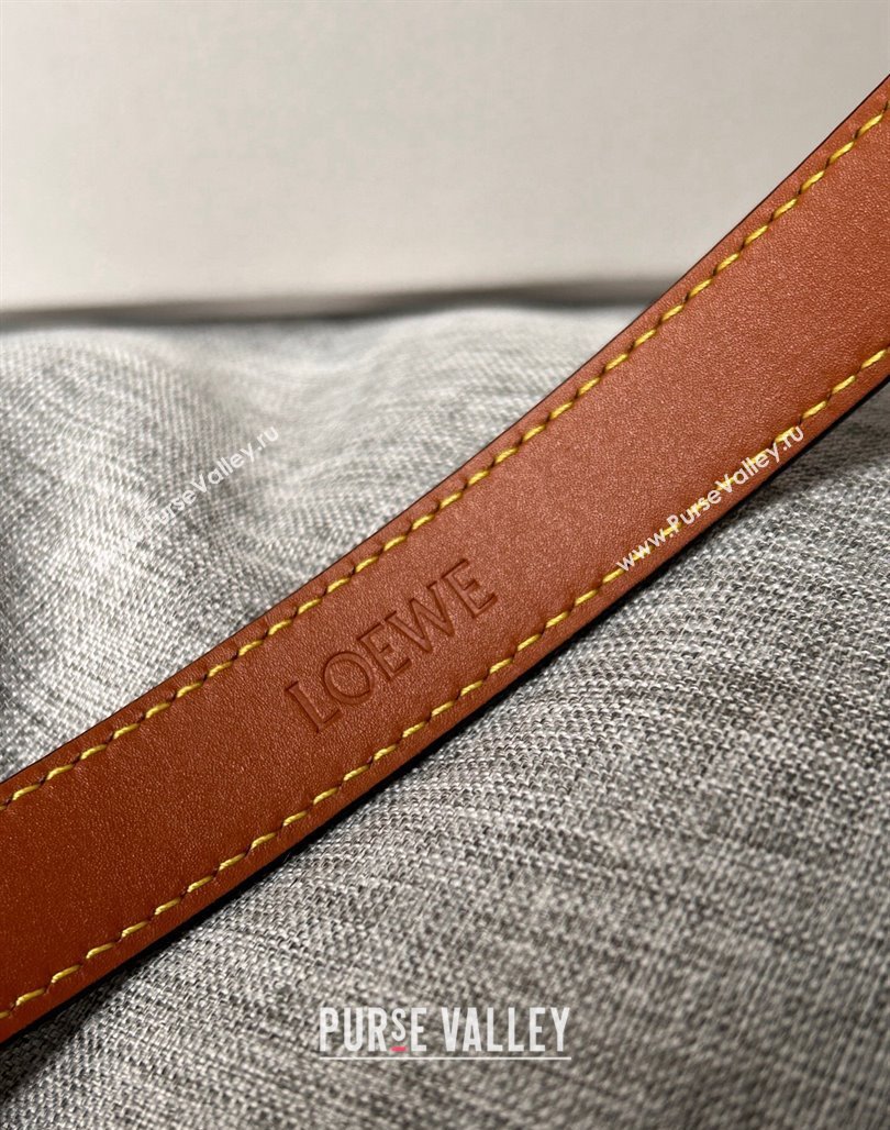 Loewe Anagram Belt 2cm in Stone Embossed Calfskin Taupe Grey/Silver 2024 0113 (99-240113019)