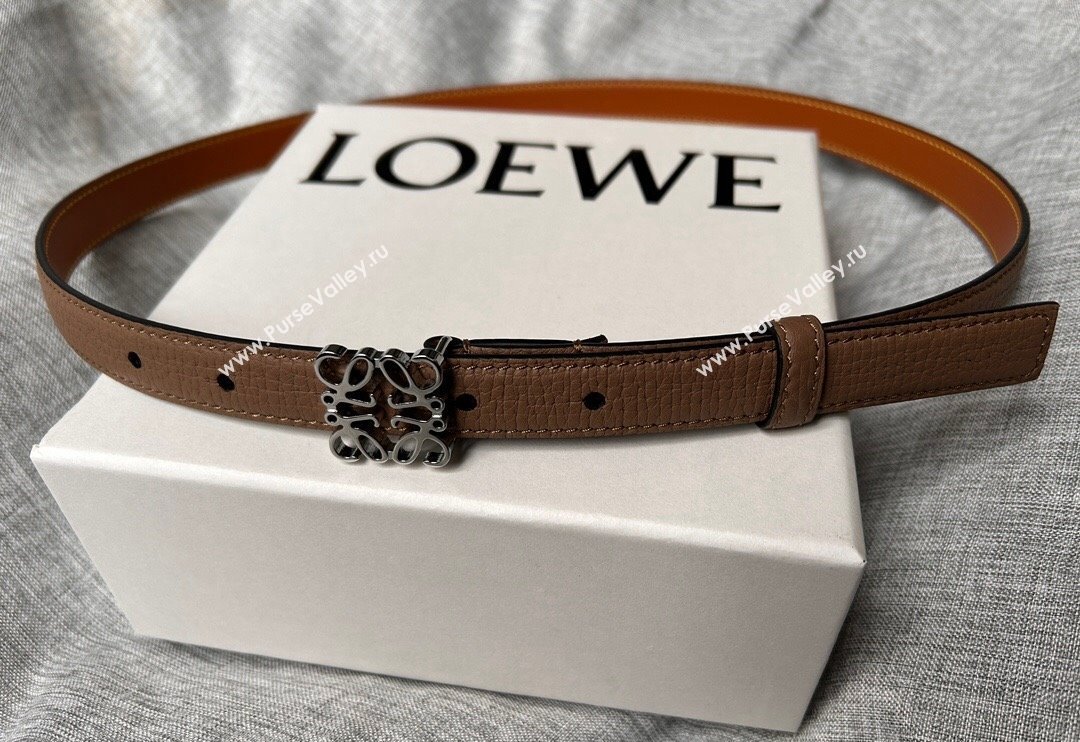 Loewe Anagram Belt 2cm in Stone Embossed Calfskin Taupe Grey/Silver 2024 0113 (99-240113019)