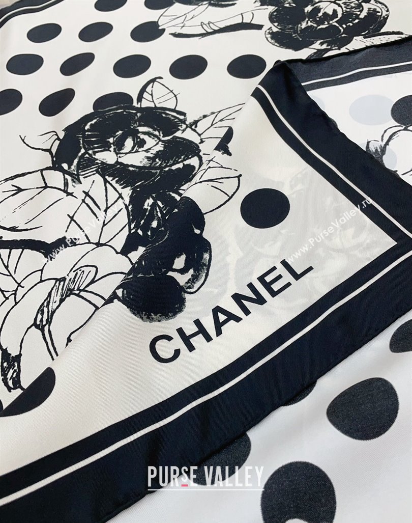 Chanel Camellia Silk Sqaure Scarf 90x90cm White 2024 0130 (A-24013031)