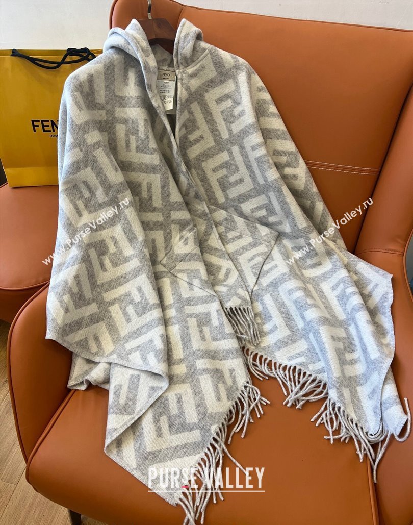 Fendi Cashmere Cape Light Grey 2024 0131 (A-240131014)