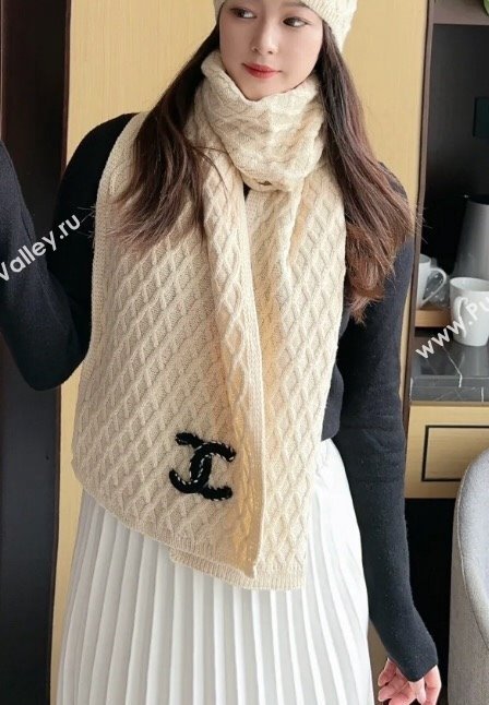 Chanel Knit Cashmere Long Scarf with Maxi CC 30x160cm White 2024 0131 (A-240131026)