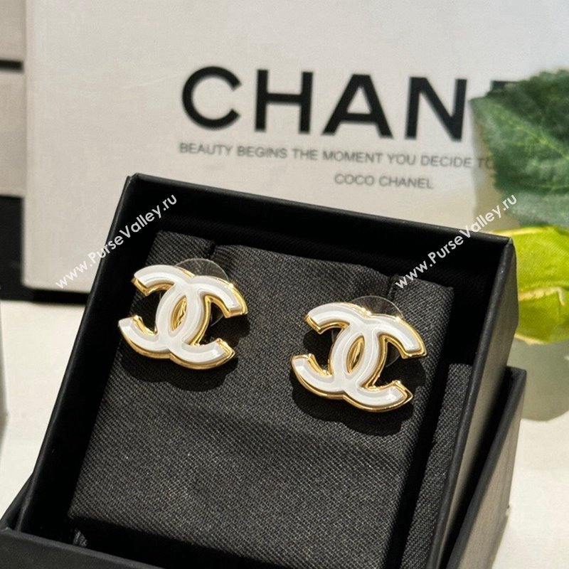Chanel CC Stud Earrings White/Black 2024 0301 (YF-240301009)