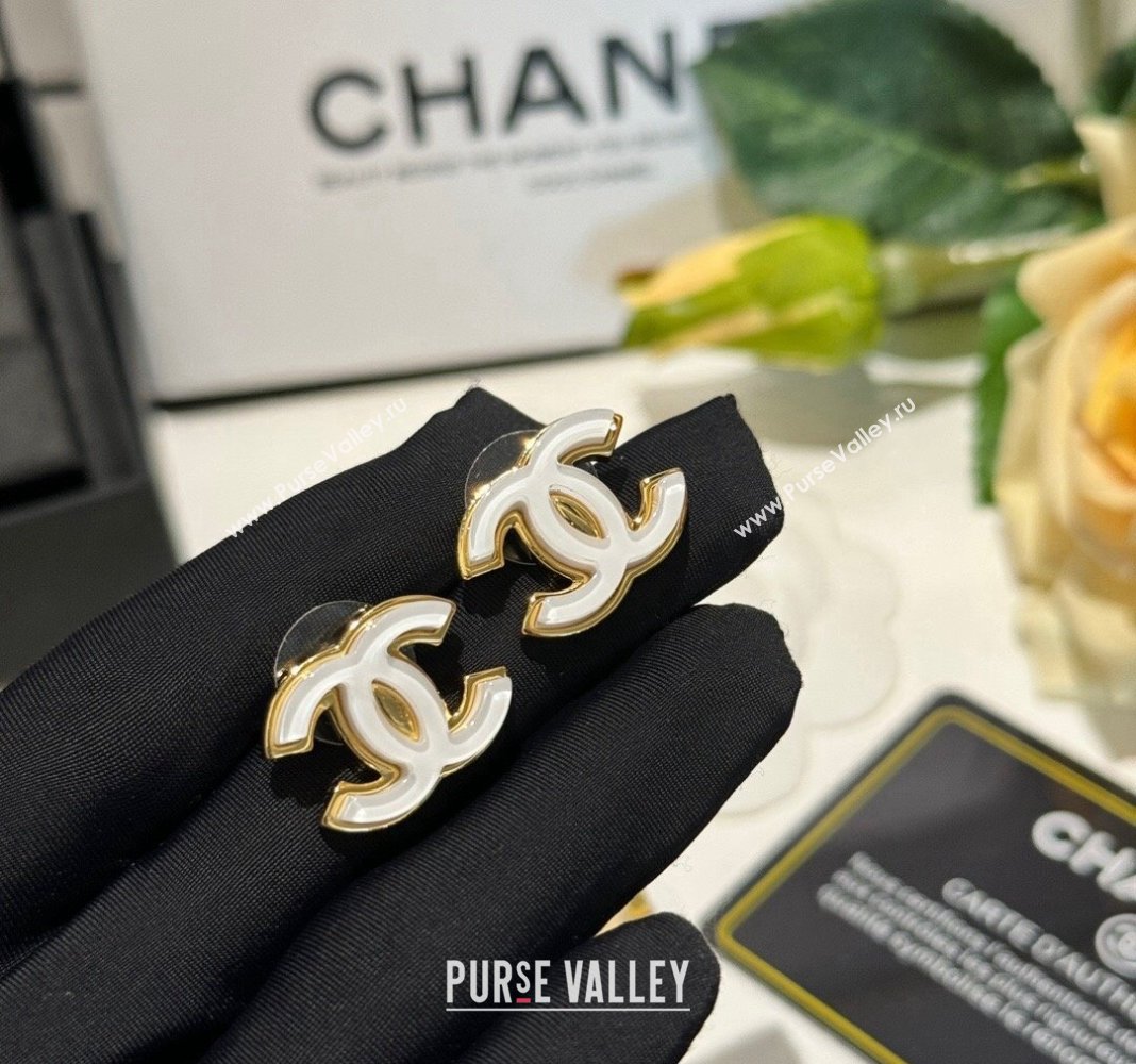 Chanel CC Stud Earrings White/Black 2024 0301 (YF-240301009)