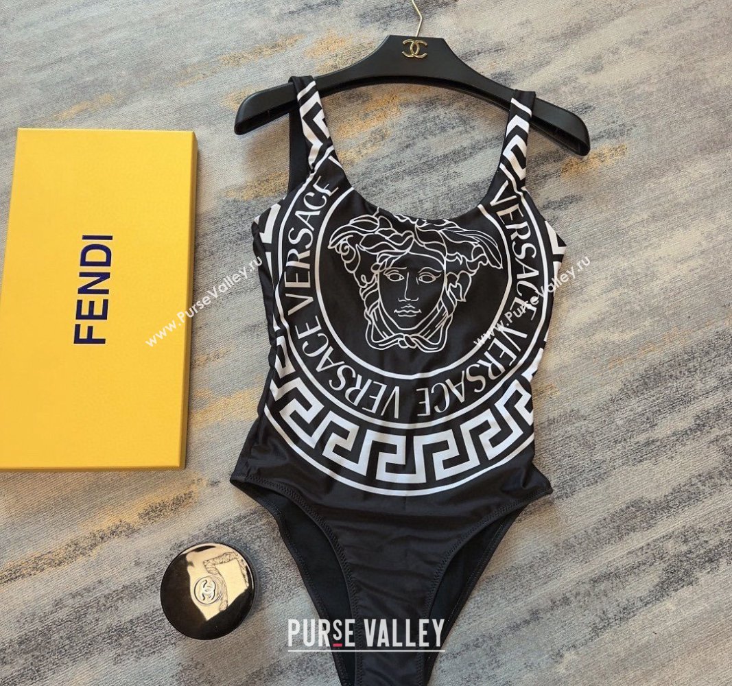 Versace Medusa Swimwear Black/White 2024 0307 (A-240307018)