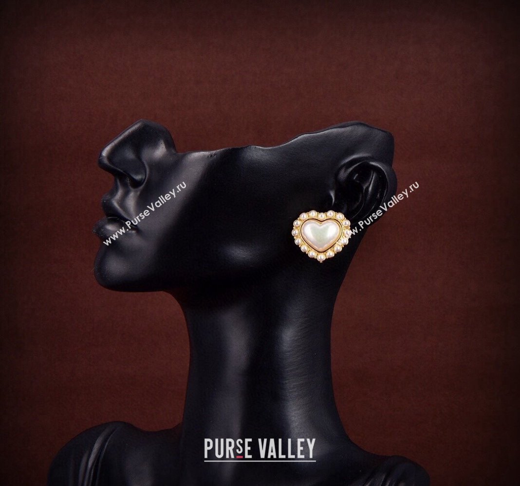 Bottega Veneta Pearls Heart Stud Earrings 2024 0301 (YF-240301054)