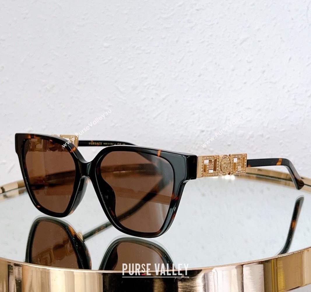 Versace Sunglasses VE4471 7 2024 (A-240305059)