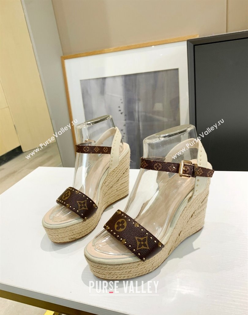 Louis Vuitton Starboard Wedge Sandals 12cm in Canvas and Leather with Studs White 2024 (MD-240320104)