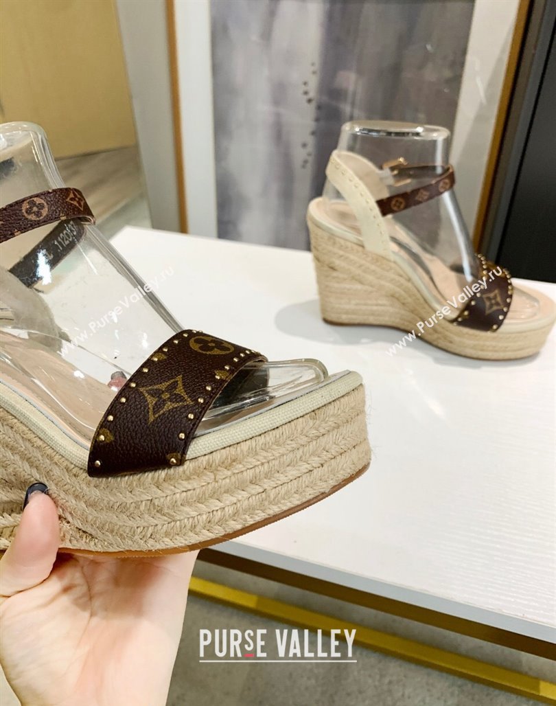 Louis Vuitton Starboard Wedge Sandals 12cm in Canvas and Leather with Studs White 2024 (MD-240320104)