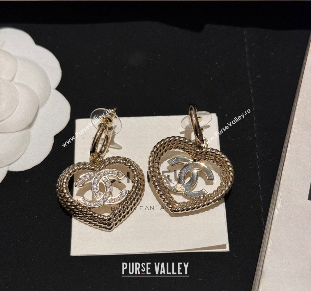 Chanel Heart Short Earrings with Chain 2024 0409 (YF-240409046)