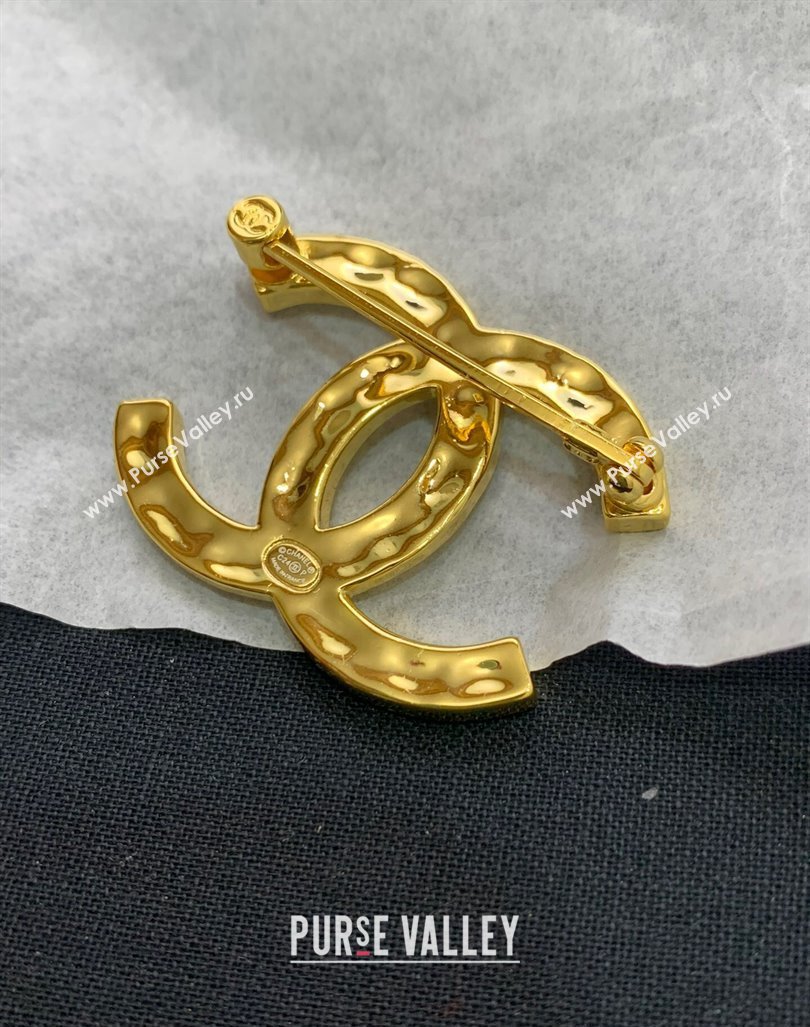 Chanel CC Brooch with Crystals Gold 2024 040801 (YF-240408134)