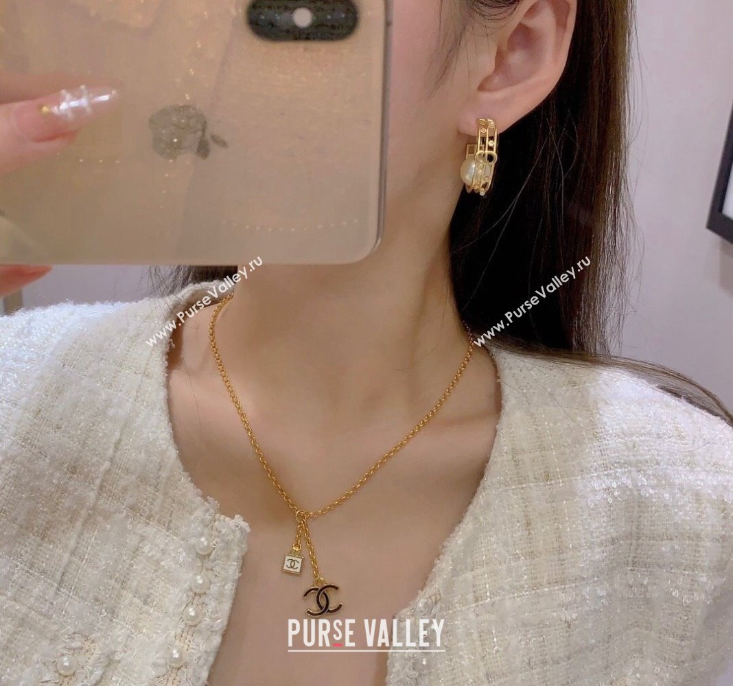 Dior D-Backstage Earrings with Pearl 2024 (YF-240409030)