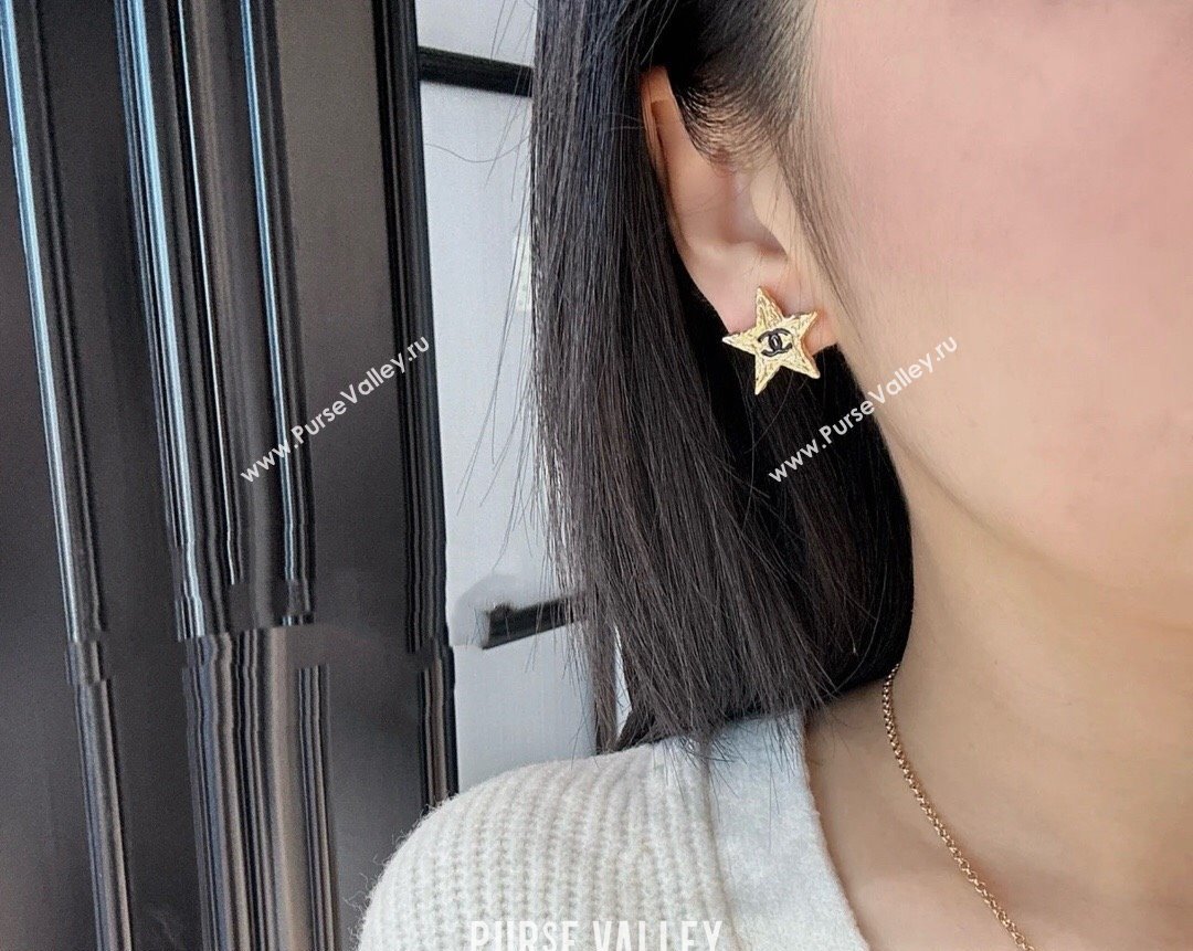 Chanel Star Stud Earrings Black/Gold 2024 0409 (YF-240409038)