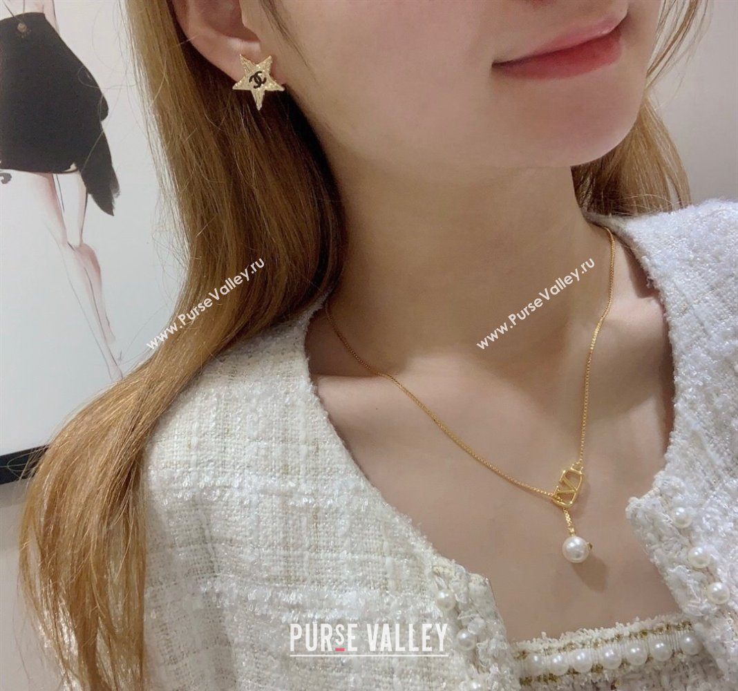 Chanel Star Stud Earrings Black/Gold 2024 0409 (YF-240409038)