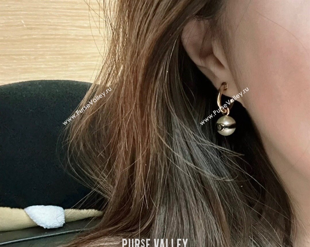 Chanel Pearl Short Earrings 2024 051138 (YF-240511038)