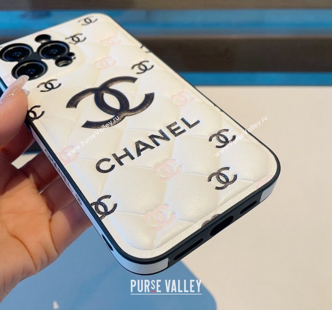 Chanel Quilted CC iPhone Case White 2024 0512 (A-240513092)