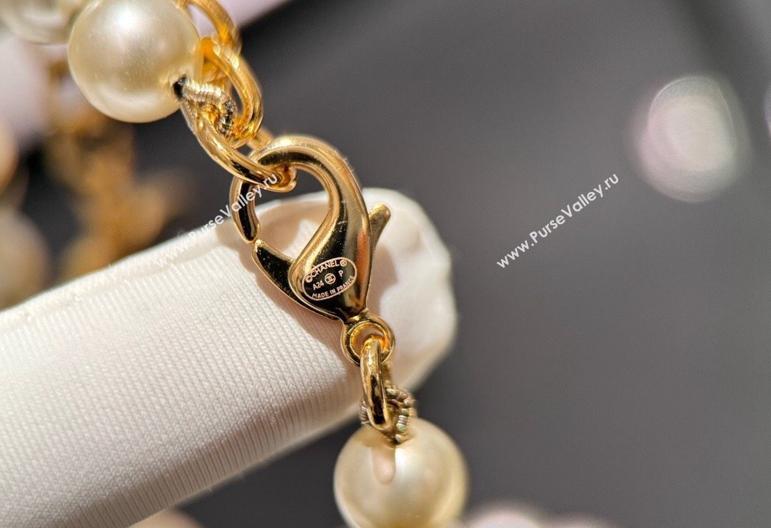 Chanel Pearls Short Necklace White/Black 2024 0614 (YF-240614101)